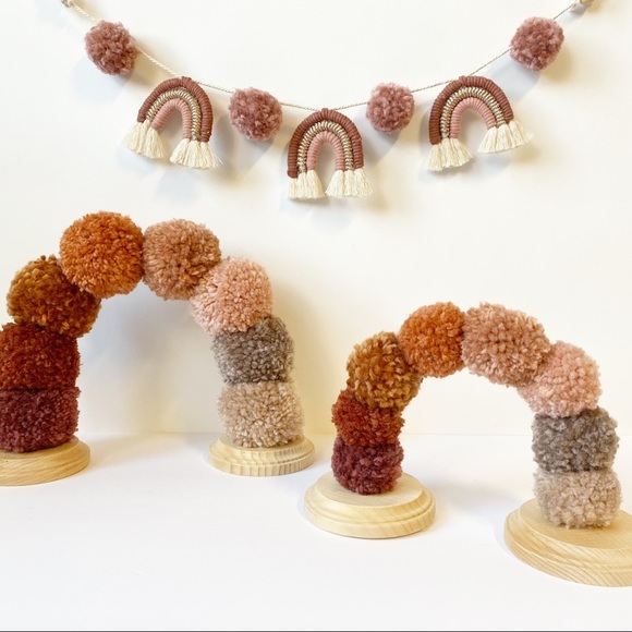 Rainbow Theme Decoration Set Garland Table Centerpieces Baby Room Kids Party - Picture 2 of 9